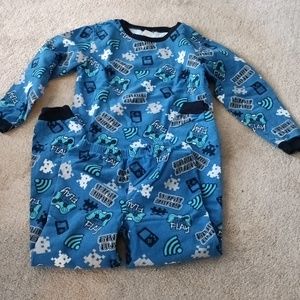 George Boys pajamas size 7/8 Medium